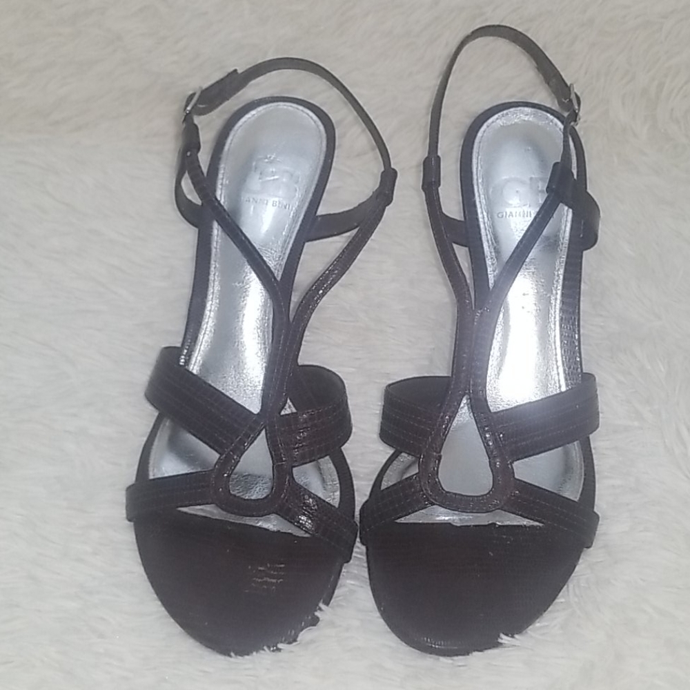 Gianni Bini Dark Brown Open Toe Heels Size 6 ?